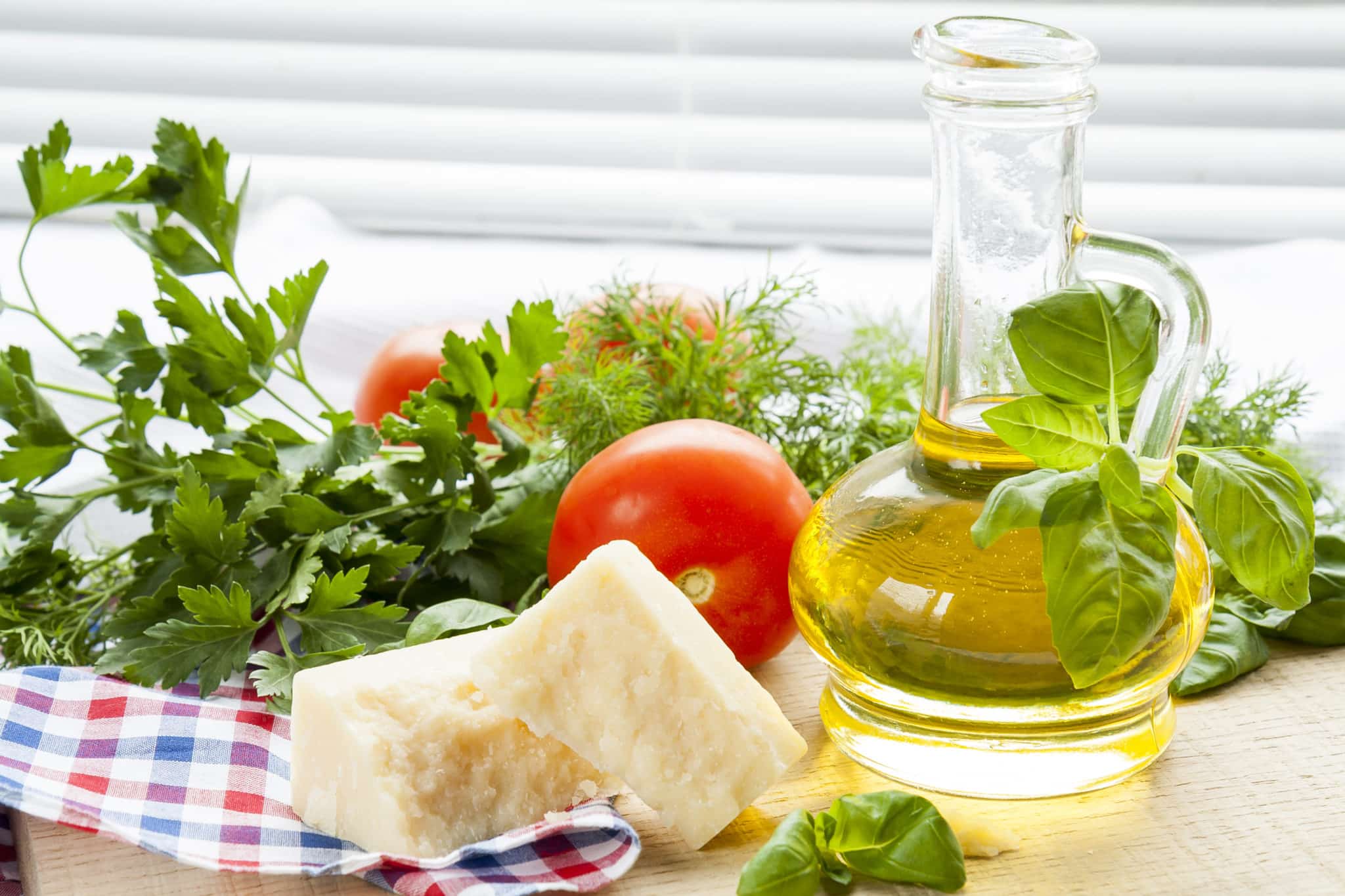 Known as the world's healthiest diet, get started with the Mediterranean diet with these super yummy recipes.