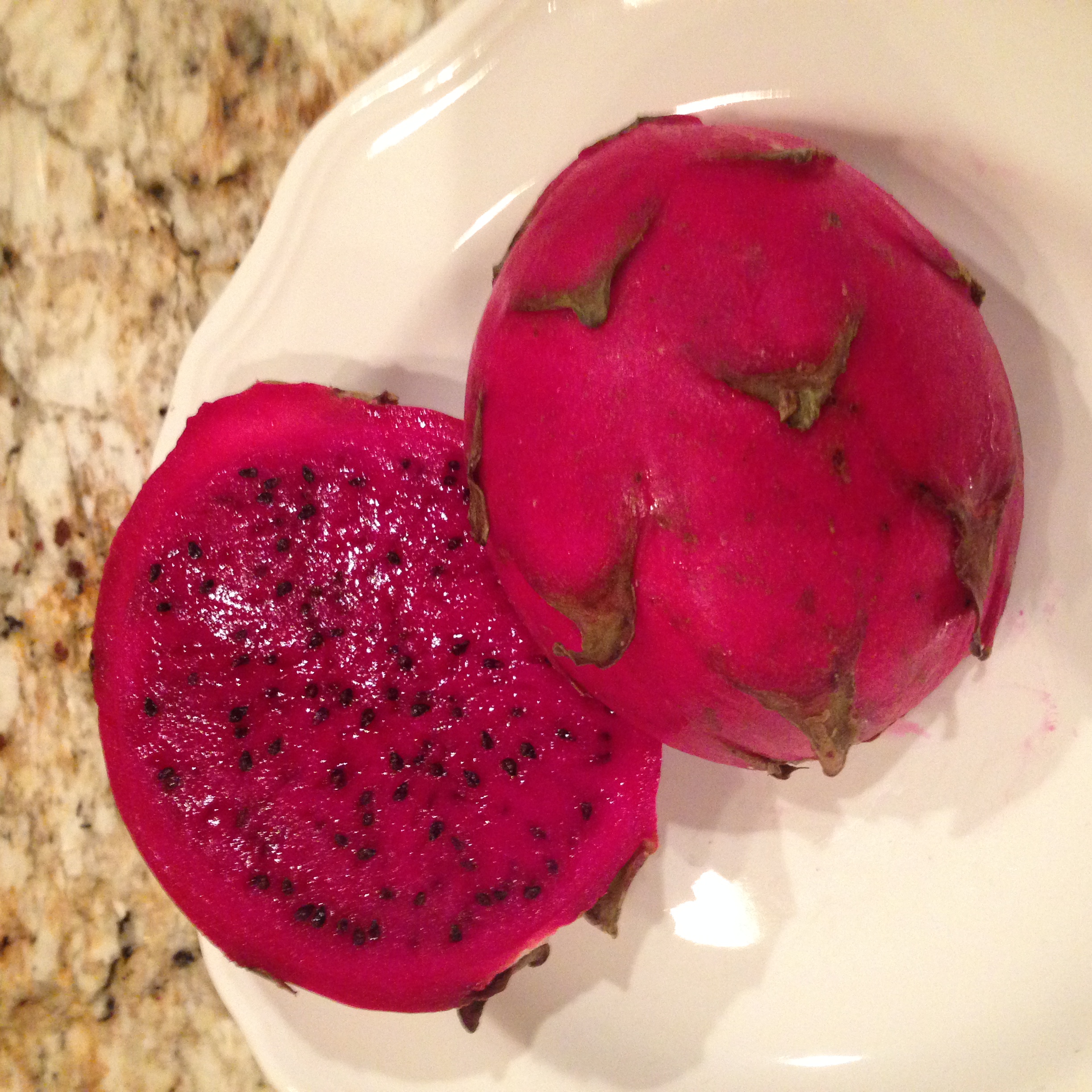 Pitaya Chia Smoothie - Get Healthy U | Chris Freytag