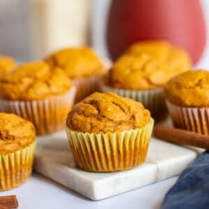 healthy pumpkin muffins