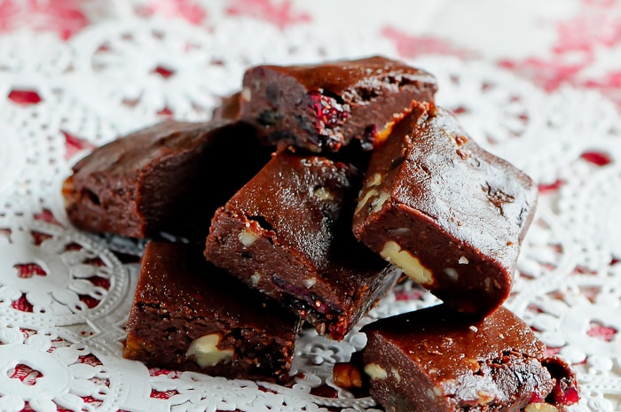 Raw Holiday Fudge on a Christmas Cookie platter