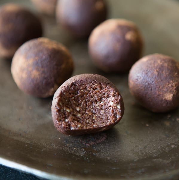 Make these simple, vegan chocolate rum balls for a delicious bite!