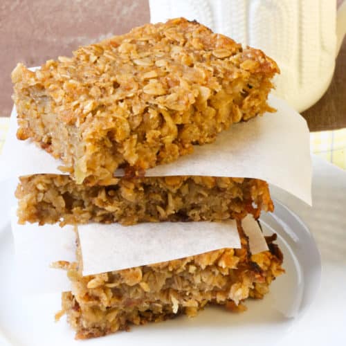 Try these apple cinnamon granola bar for a healthy, delicious homemade granola bar! These bars are peanut-free so there a great snack kids can bring to school!