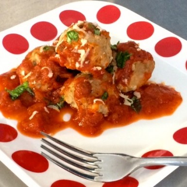 Whip up these zesty Italian turkey meatballs for a quick and easy meal packed with lean protein and amazing flavor!