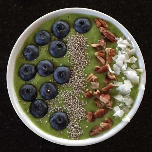 A smoothie bowl with all the added benefits of green super foods without compromising a delicious taste!