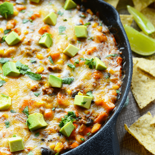 Serve up this superfood enchilada dip for the BIG GAME and wow your guests. #superbowl #healthyapp #football