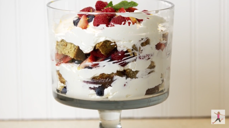 Simple, delicious and stunning: try this triple berry trifle dessert for Easter!