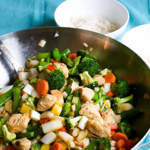 This healthy chicken stir-fry recipe is the perfect dish that taste like Chinese take-out without the added MSG or preservatives!