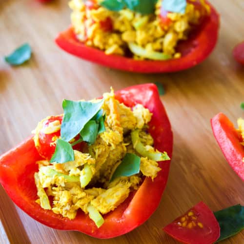 Munch away at these protein packed tumeric tuna salad boats that are low-carb and delicious!