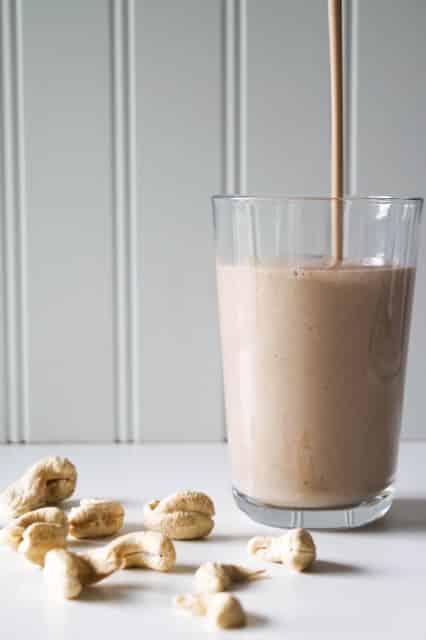 Try this easy, flavorful and healthy Espresso Smoothie recipe!