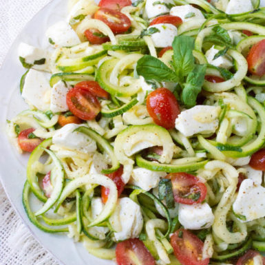 Whip up this 4 ingredient caprese zucchini salad in minutes for a tasty vegetarian low-carb meal!