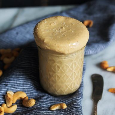 Try this rich, creamy and naturally sweet cashew butter with vanilla bean and sea salt! GF, vegan and paleo!