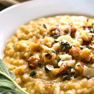 You must try this healthy butternut squash risotto recipe this fall! This creamy and decadent recipe is filled with rich flavors and makes an incredible main or side dish.