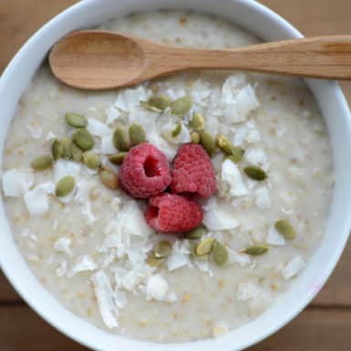 Prep this healthy and delicious slow cooker creamy coconut steel cut oat recipe for a healthy breakfast that tastes amazing!