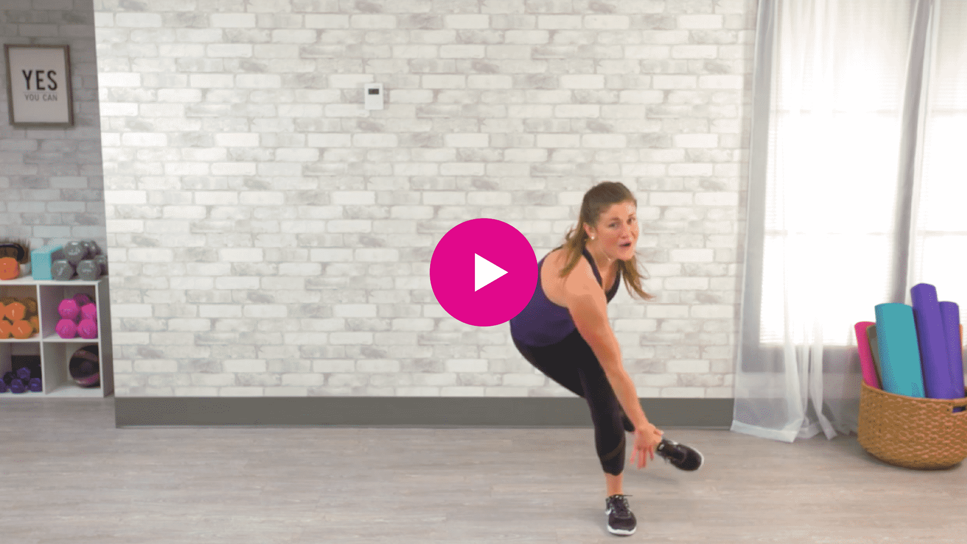 Lindsey performing a 10 minute no running cardio workout video