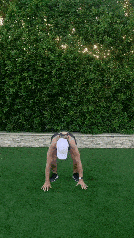 Chris Freytag performing the 6 count burpee 