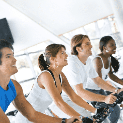 4 people in a spin class