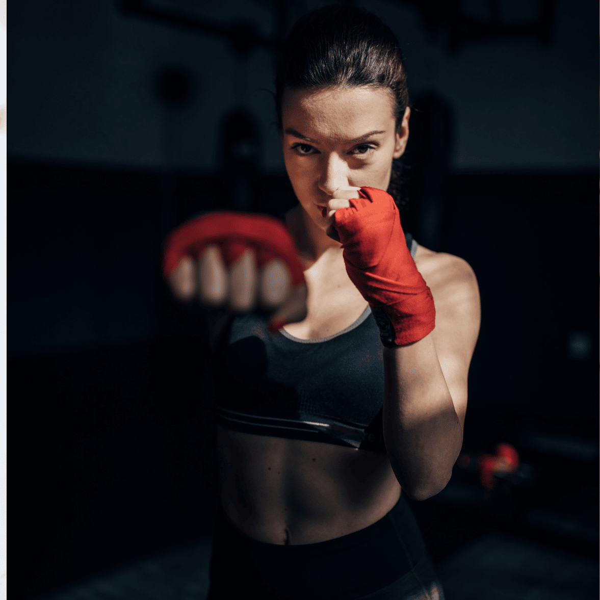 How to Throw Body Punches in Kickboxing - Guide for Beginners