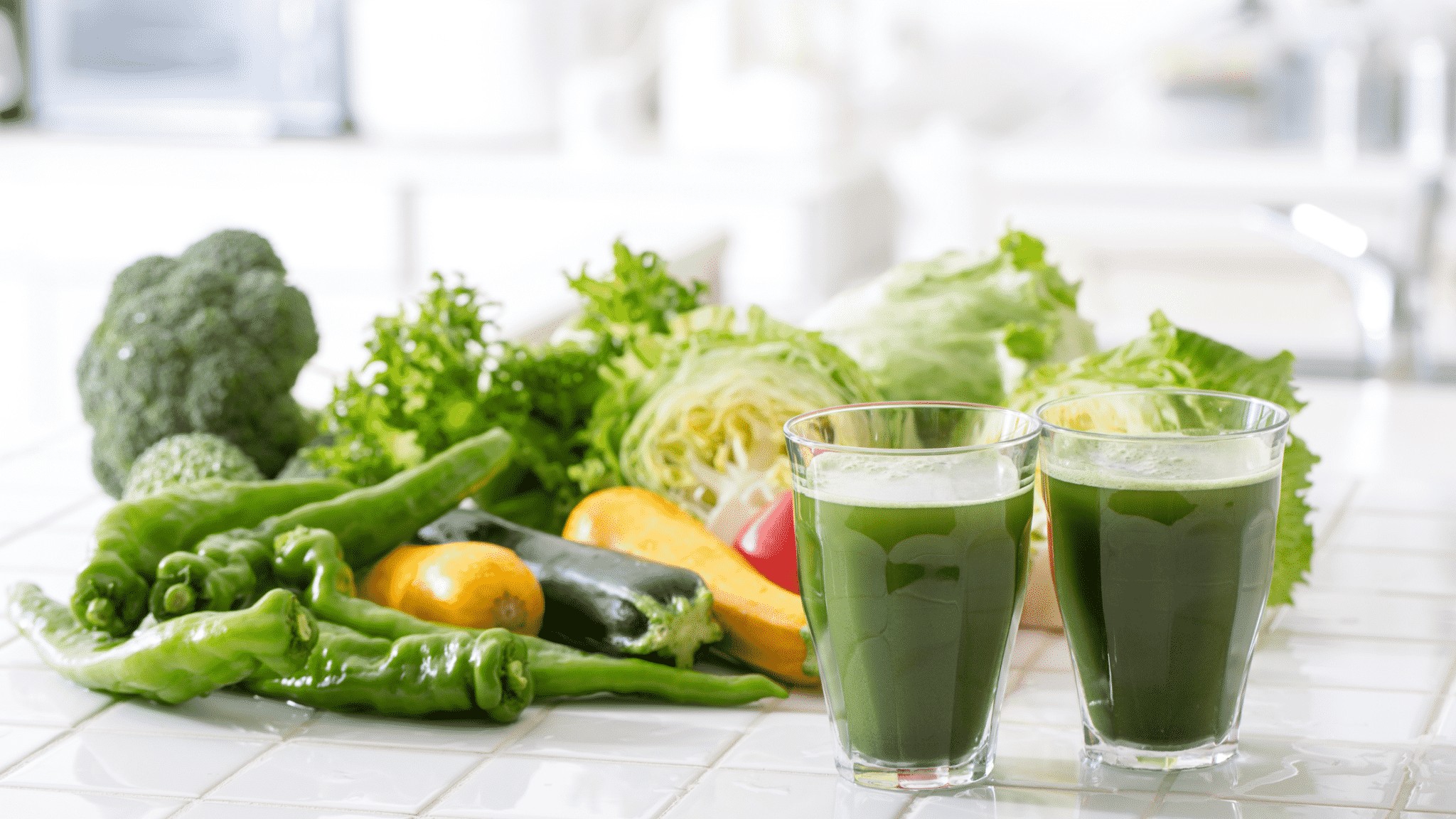 vegetables and green juice 