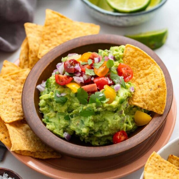 cropped-Simple-Homemade-Guacamole-4.jpg