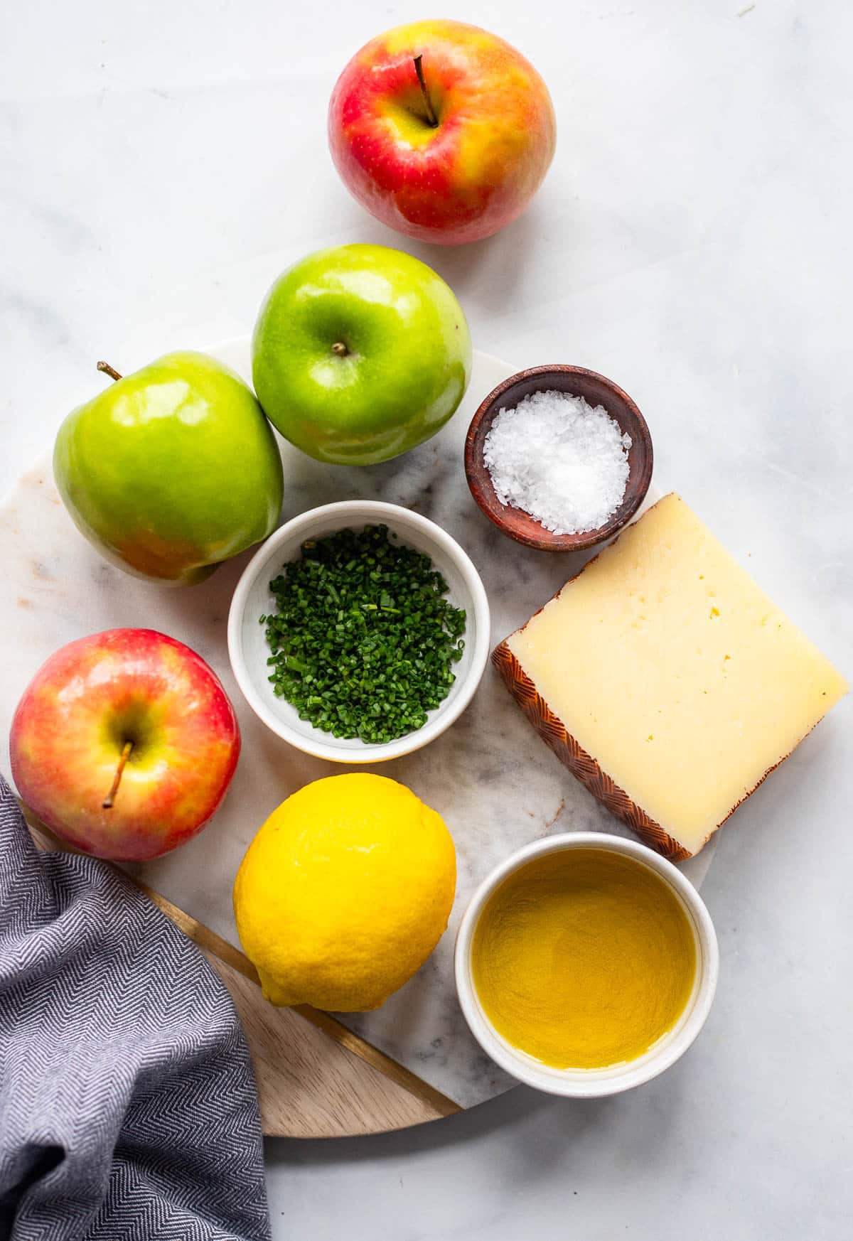 raw ingredients for apple manchego salad