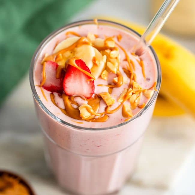 strawberry peanut butter smoothie