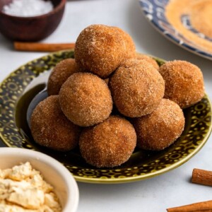 snickerdoodle protein balls on plate