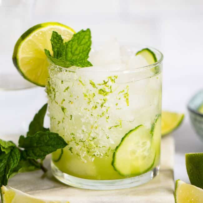 Cucumber Lime Mint Fizz mocktail recipe served in glass with garnish