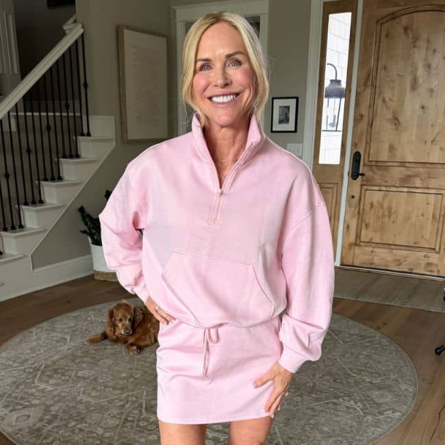 Comfortable everyday matching set for women over 50