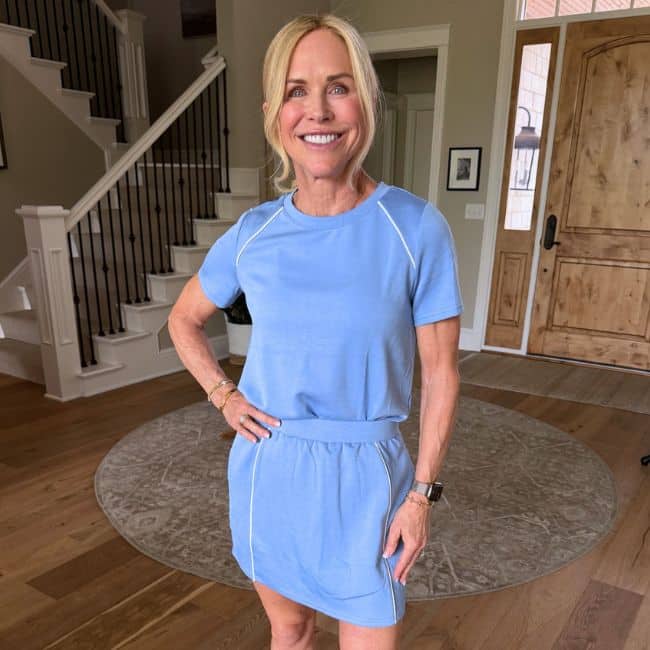 Comfortable vacation matching set for women over 50
